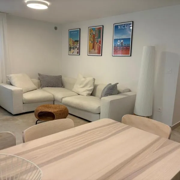 Appartement Neuf 3P- proche mer & aéroport，位于尼斯的酒店