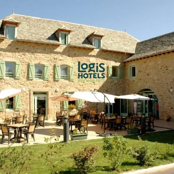 Logis hôtel l'instant Mont le Viaur，位于Saint-André-de-Najac的酒店