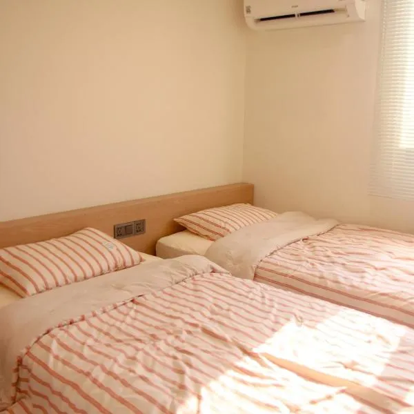 Travel Light Hostel Gyeongju，位于庆州的酒店