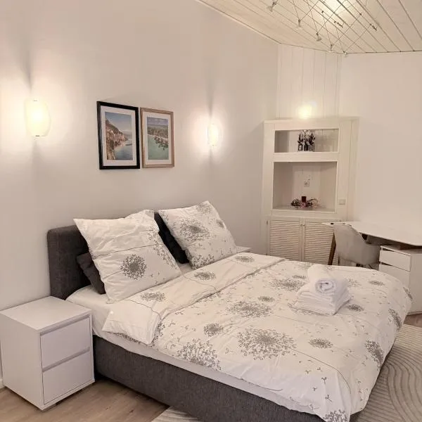 Bungalow sunshine，位于维勒斯威特的酒店