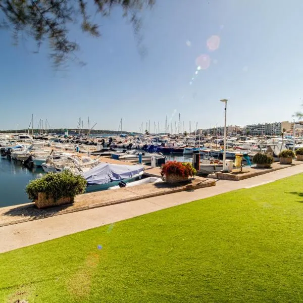 Charmant 2p proche des plages, appartement Céladon，位于戛纳的酒店