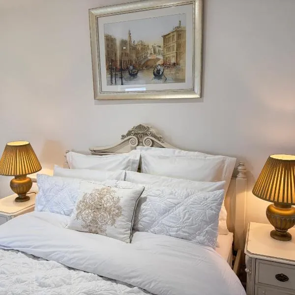 Altons Bothy Guest House，位于Kinmuck的酒店