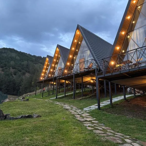 Space Trip Hotel，位于Artavaz的酒店