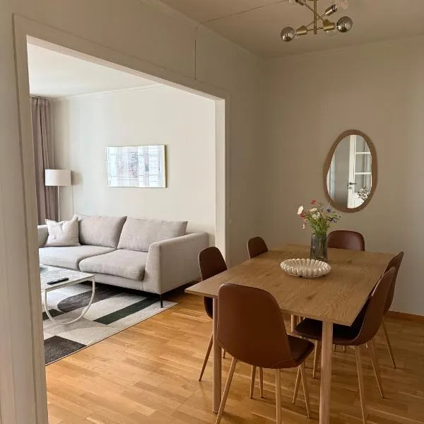 Romslig leilighet midt i Bergen sentrum - komfort med kvalitetsenger og dyner，位于卑尔根的酒店