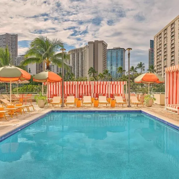 The Ambassador Hotel of Waikiki, Tapestry Collection by Hilton，位于檀香山的酒店