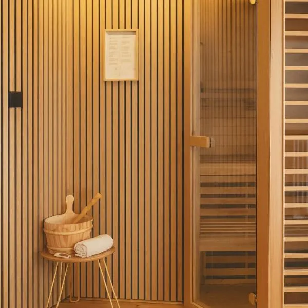 Maison Maneki Gîte Prestige pour 14 personnes avec spa et sauna，位于拉普特鲁瓦的酒店