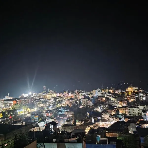 Sunrise View Homestay，位于Tānsen的酒店