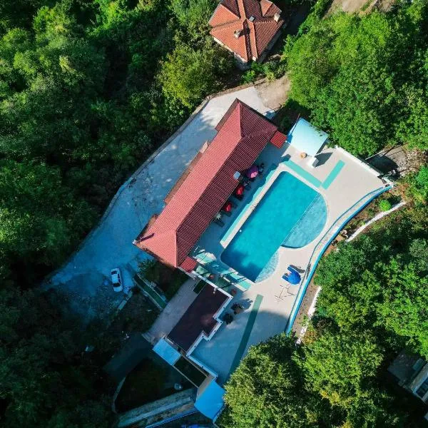 CANPOLAT Sapanca Hotel，位于萨潘贾的酒店