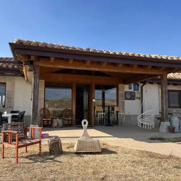 Fuente Sidres，位于Castellanos de Castro的酒店