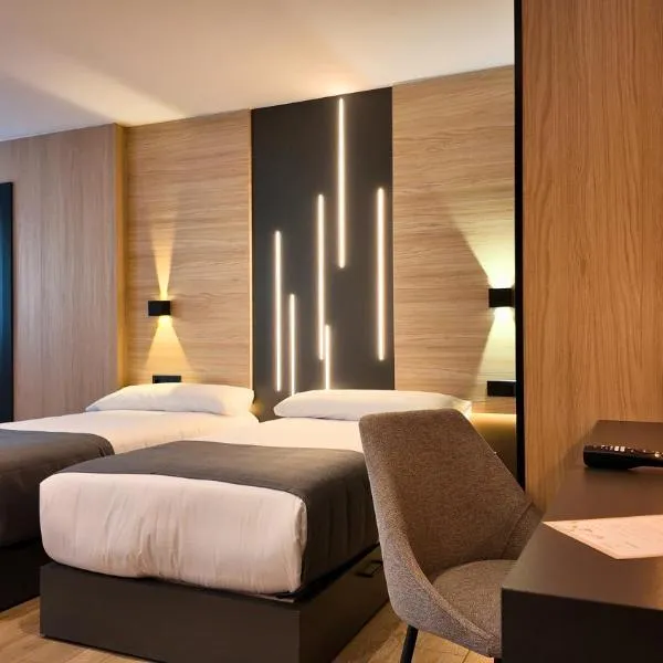 Hotel Focus，位于帕斯底拉卡萨的酒店