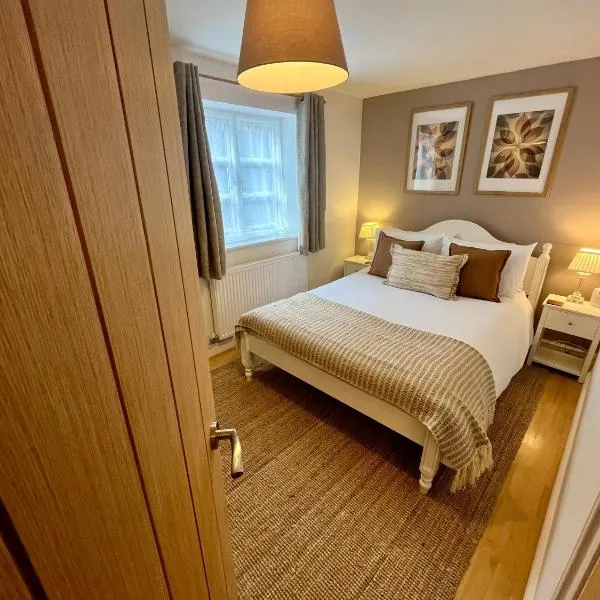 The Granary, Wonderful Riverside Accommodation，位于Bodenham的酒店