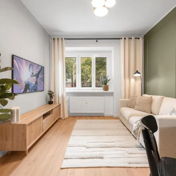 Cozy nest in the heart of the city，位于Nivy的酒店