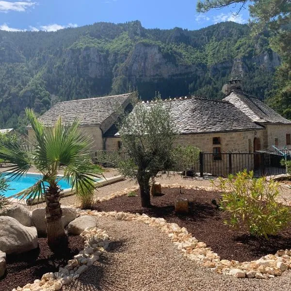 Manoir du Charme dans les Gorges du Tarn LOZERE，位于Quézac的酒店
