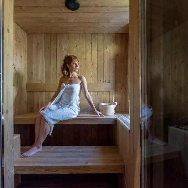 Good Life Hotel Garden - Private Spa and Pool，位于莱德罗的酒店