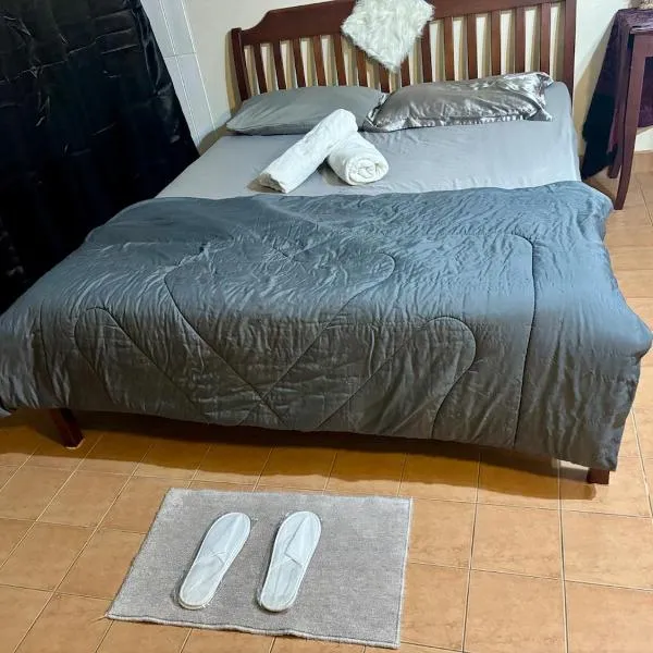 Ally home 12 23，位于Thung Si Kan的酒店