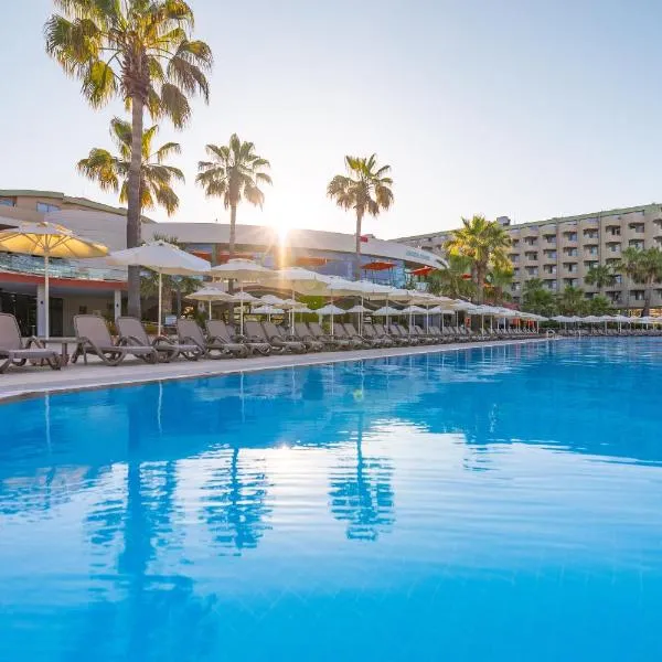 VONRESORT Golden Coast & Aqua - Kids Concept-Ultra All Inclusive，位于锡德的酒店