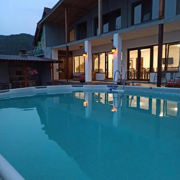 Vila Smeu，位于杜博瓦乡的酒店