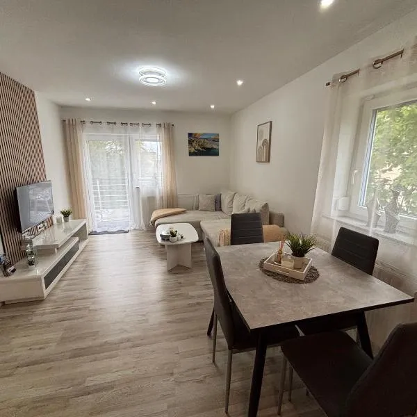 Avens Ferienwohnung mit zwei Schlafzimmer，位于Burgrieden的酒店