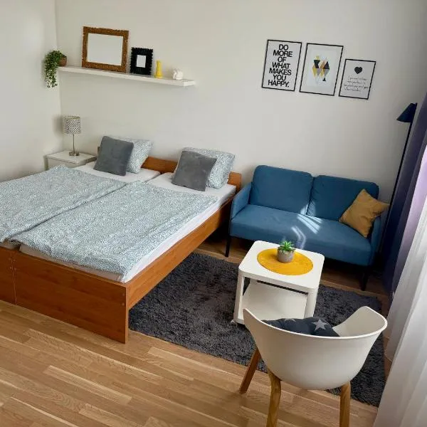 Adam apartmán,位于科希策的酒店