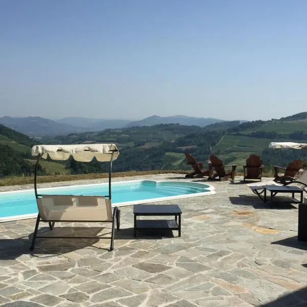 Villa Castel Rocchero，位于Castel Rocchero的酒店