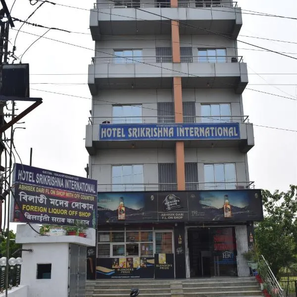 Hotel Srikrishna International，位于塔拉皮斯的酒店