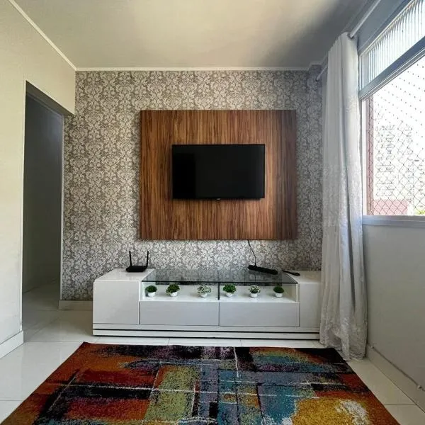 Itapuã - 4 Minutos da Praia - Apartamento Espaçoso - 3 Quartos，位于维拉维尔哈的酒店