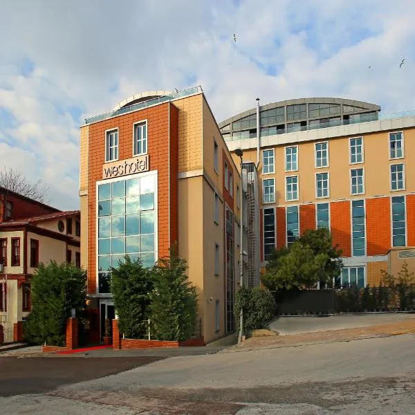 韦斯酒店，位于Gölcük的酒店