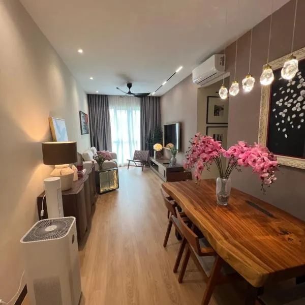 Master Bedroom only in Bayan Lepas Share Space，位于峇六拜的酒店