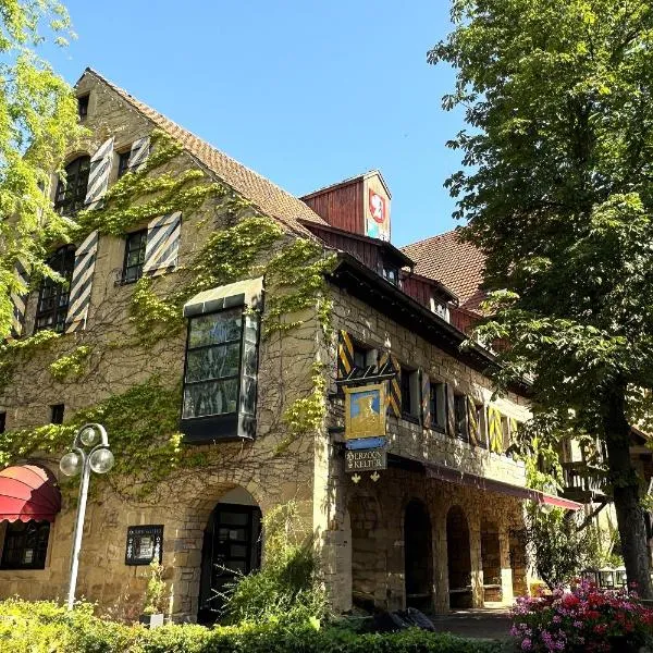Herzogskelter Hotel & Restaurant，位于居格林根的酒店
