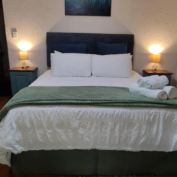 Serendipity Garden Studio Gateway to Kruger and Panorama Route，位于Kampersrus AH的酒店