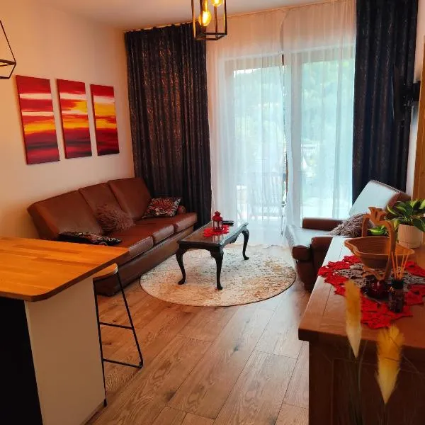 Somewhere Between Apartments，位于佩霍维采的酒店