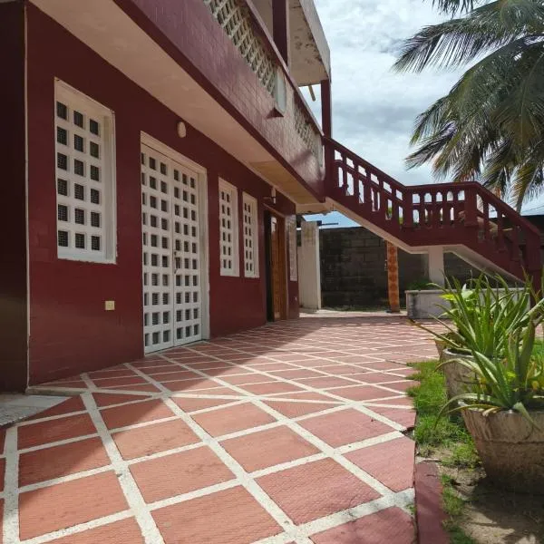 Las Margaritas Frente al Mar 1，位于科韦尼亚斯的酒店