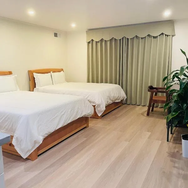 Quiet Private Room Near SFO with Free Parking，位于圣布鲁诺的酒店