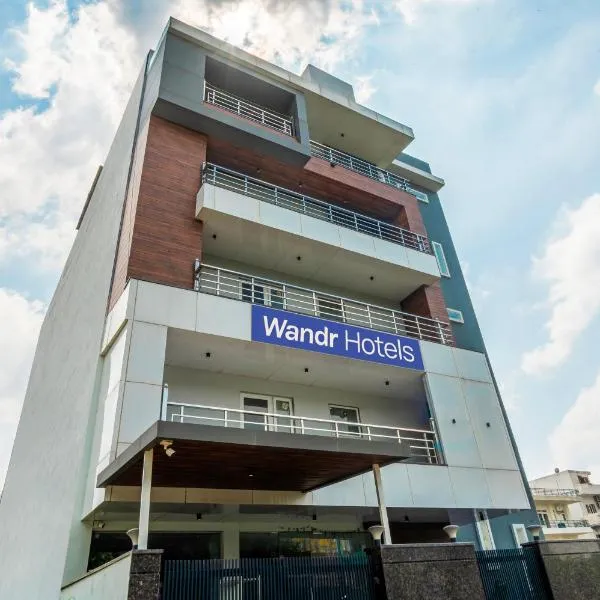 Wandr Hotel Medicity Gurugram, Near Medanta Hospital，位于古尔冈的酒店