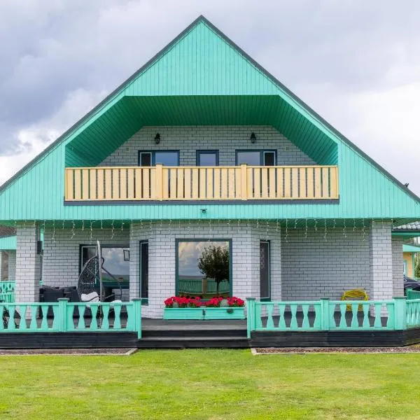 Raja Lake House，位于Raja的酒店