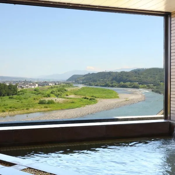 吉野亭酒店，位于饭田市的酒店