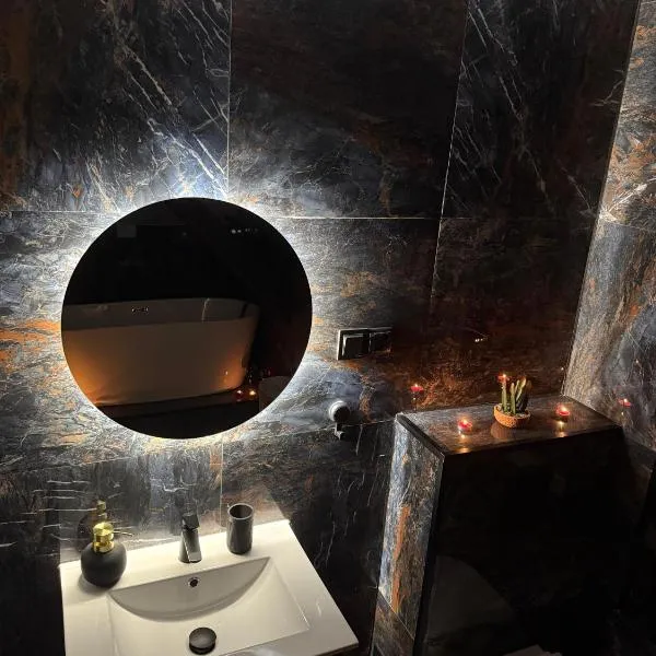 Szmer Olzy Apartament，位于伊斯泰布纳的酒店