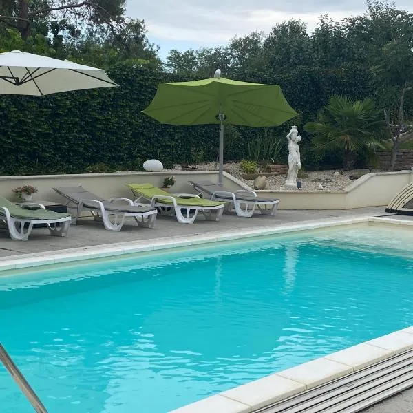 Maria Vendéghaz，位于Mernye的酒店