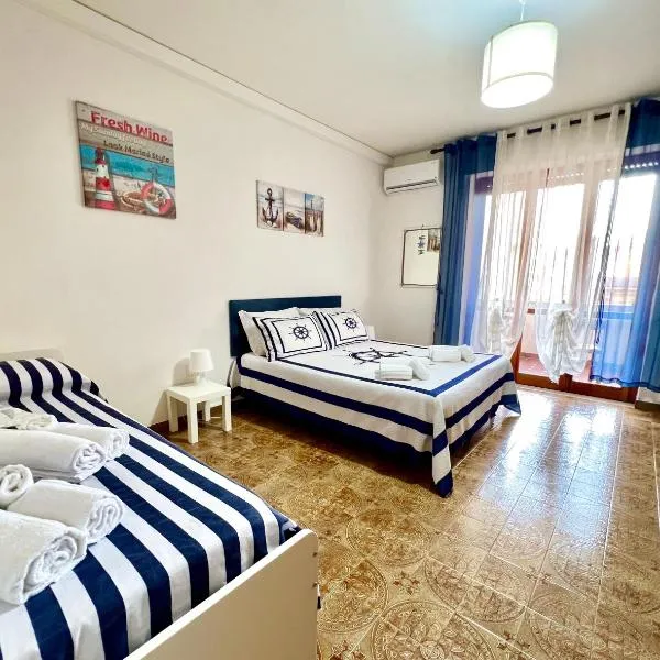 Gente di Mare Apartment Tropea Center，位于特罗佩阿的酒店