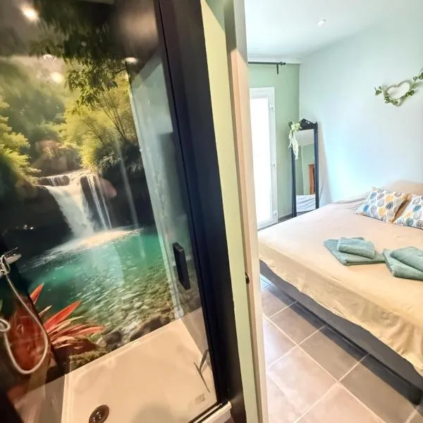 La Cascade，位于Sahurs的酒店