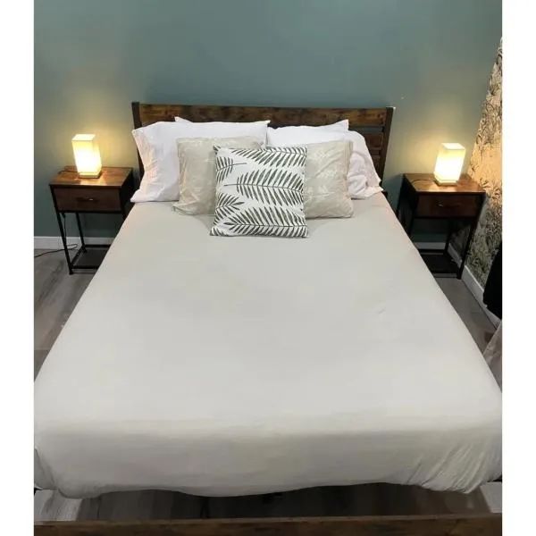 Le Refuge Tropical - Appartement au bord de l'eau，位于尚布利的酒店