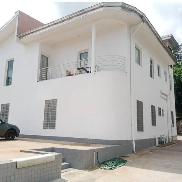 La Maison Blanche，位于Bafoussam的酒店