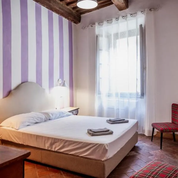 Residenza Palazzo Ghio，位于斯坎萨诺的酒店