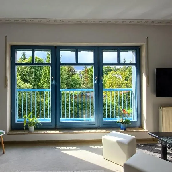 FeWo Oberhof - Tiefgarage und Parkplatz inklusive，位于奥伯霍夫的酒店