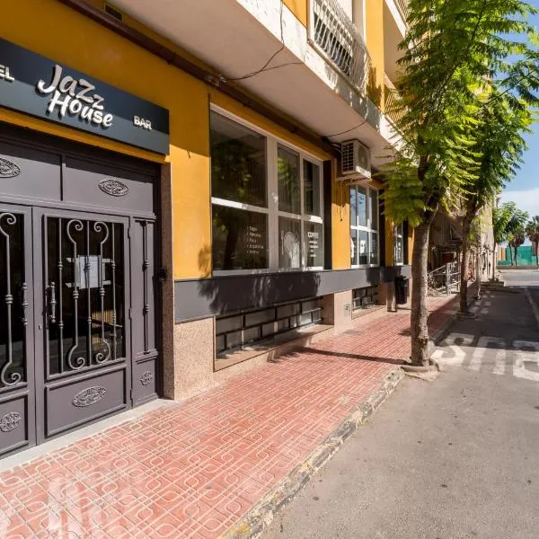 Jazz House，位于托雷维耶哈的酒店