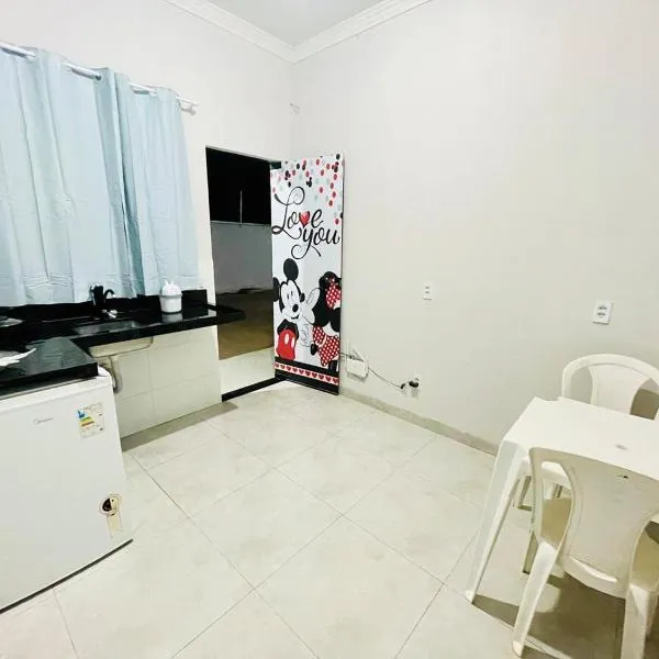 Apartamento 2, ate 5 pessoas，位于Nova Mutum的酒店