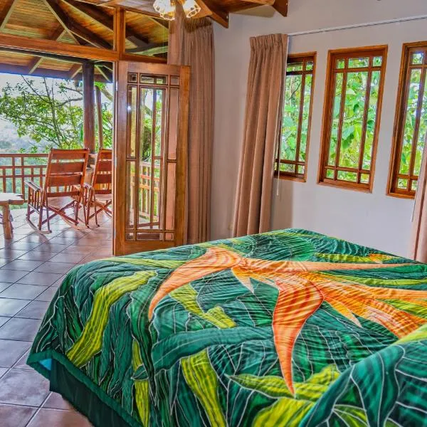 罗斯特伊古安娜度假酒店和Spa，位于福尔图纳的酒店