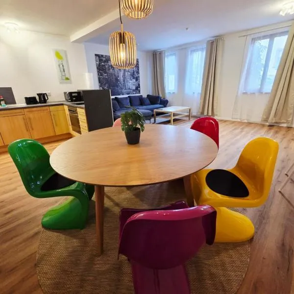 Ferienwohnung Krone - nähe Europa-Park, Rulantica, Triberg，位于拉尔的酒店