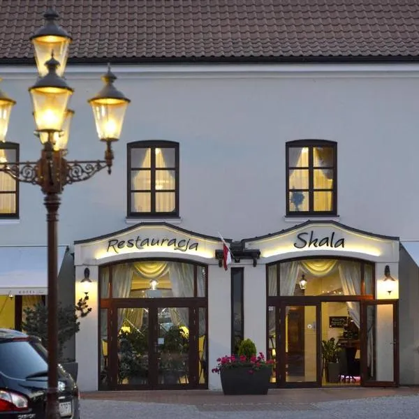 斯卡拉酒店，位于比亚瓦波德拉斯卡的酒店