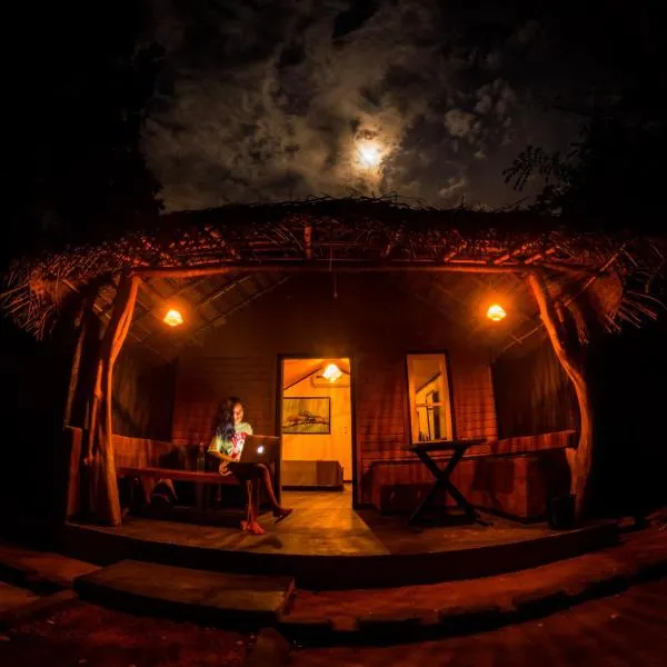 Safaria Lodge Wilpattu，位于Pahala Maragahawewa的酒店